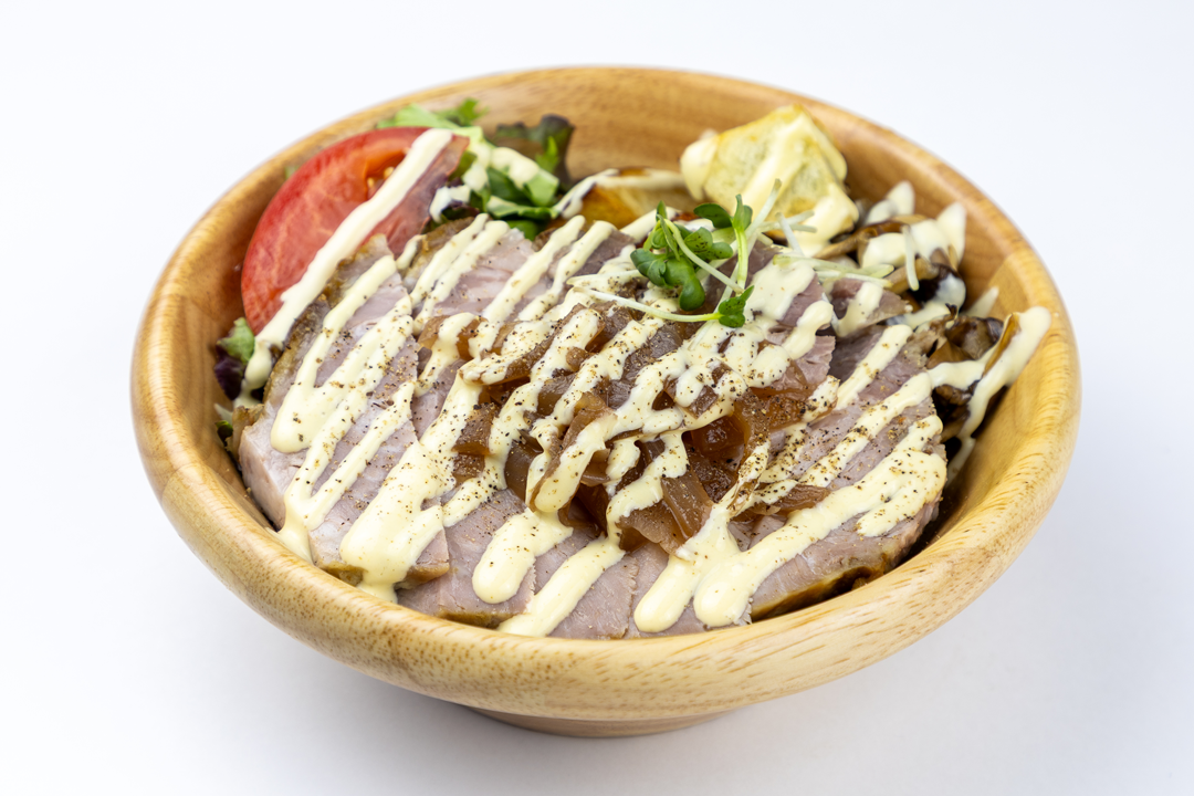 熟成豚肉のローストポーク丼