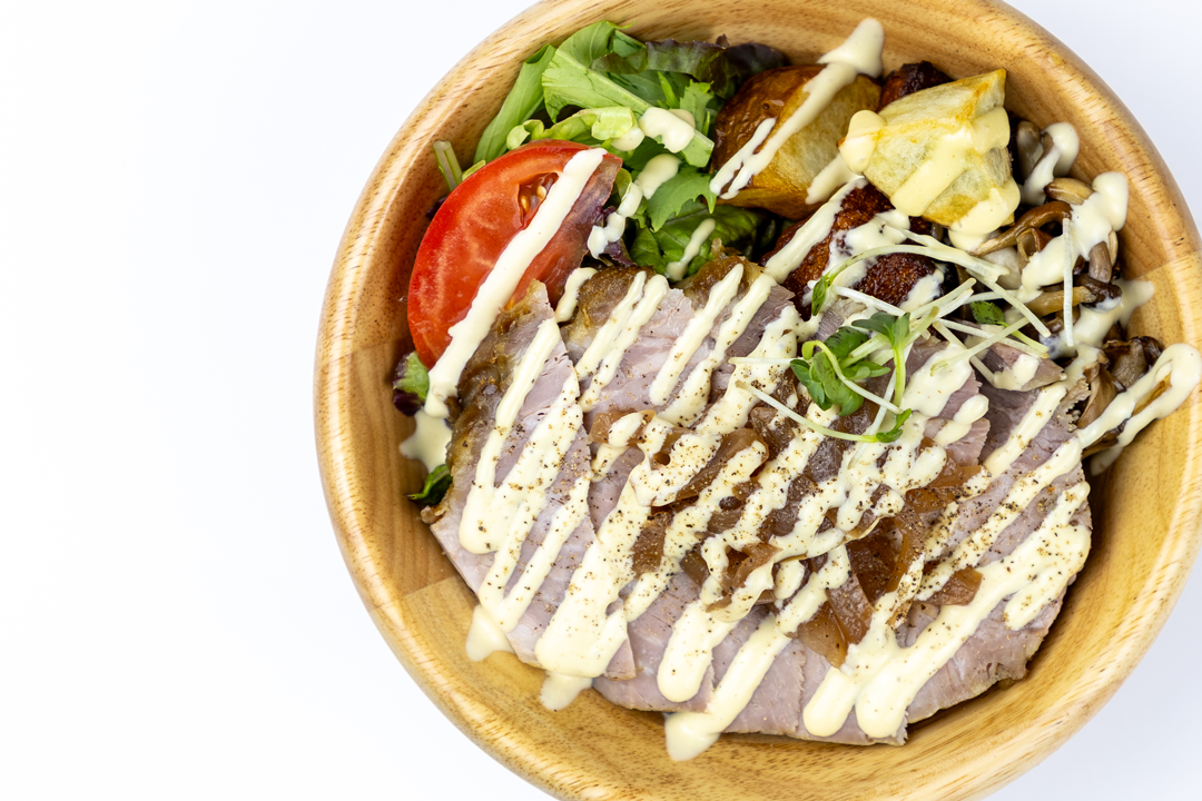 熟成豚肉のローストポーク丼